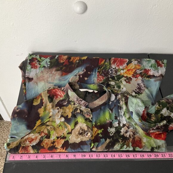 Soft Surroundings‎ Top Women M Dark Floral Bloom Button Up Pockets Art To Wear - Picture 9 of 13